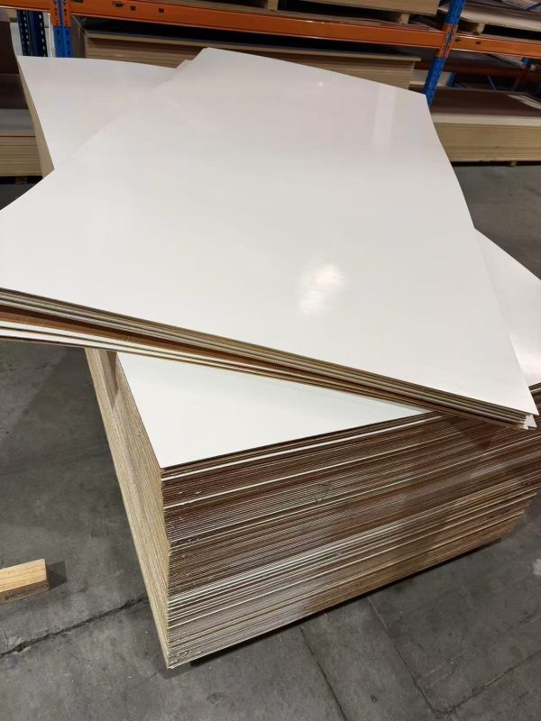 Caravan ply 2