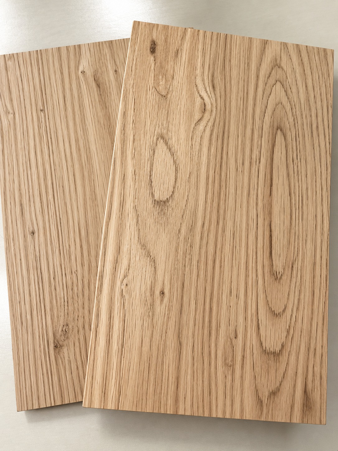 Veneer Knotty Oak 3
